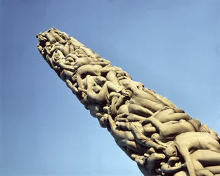 Ansicht des Monolithen, gebaut 1929-43